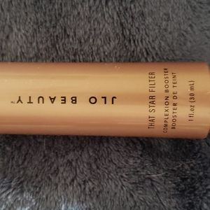 JLo beauty "That star filter"
